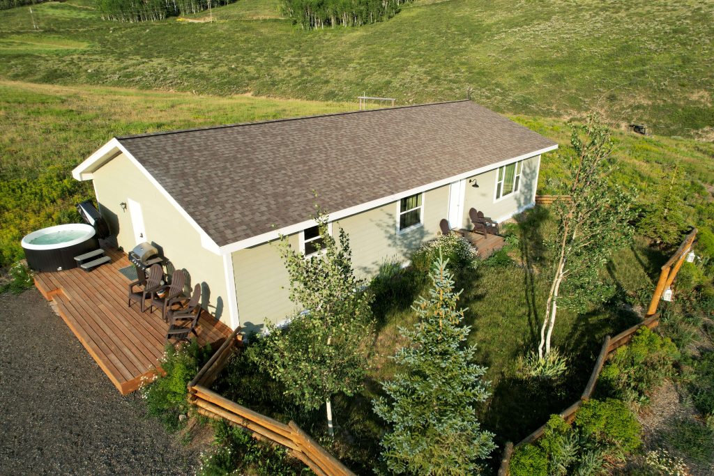 Ranch_House_Exterior_Deck_Hottub_Frontyard